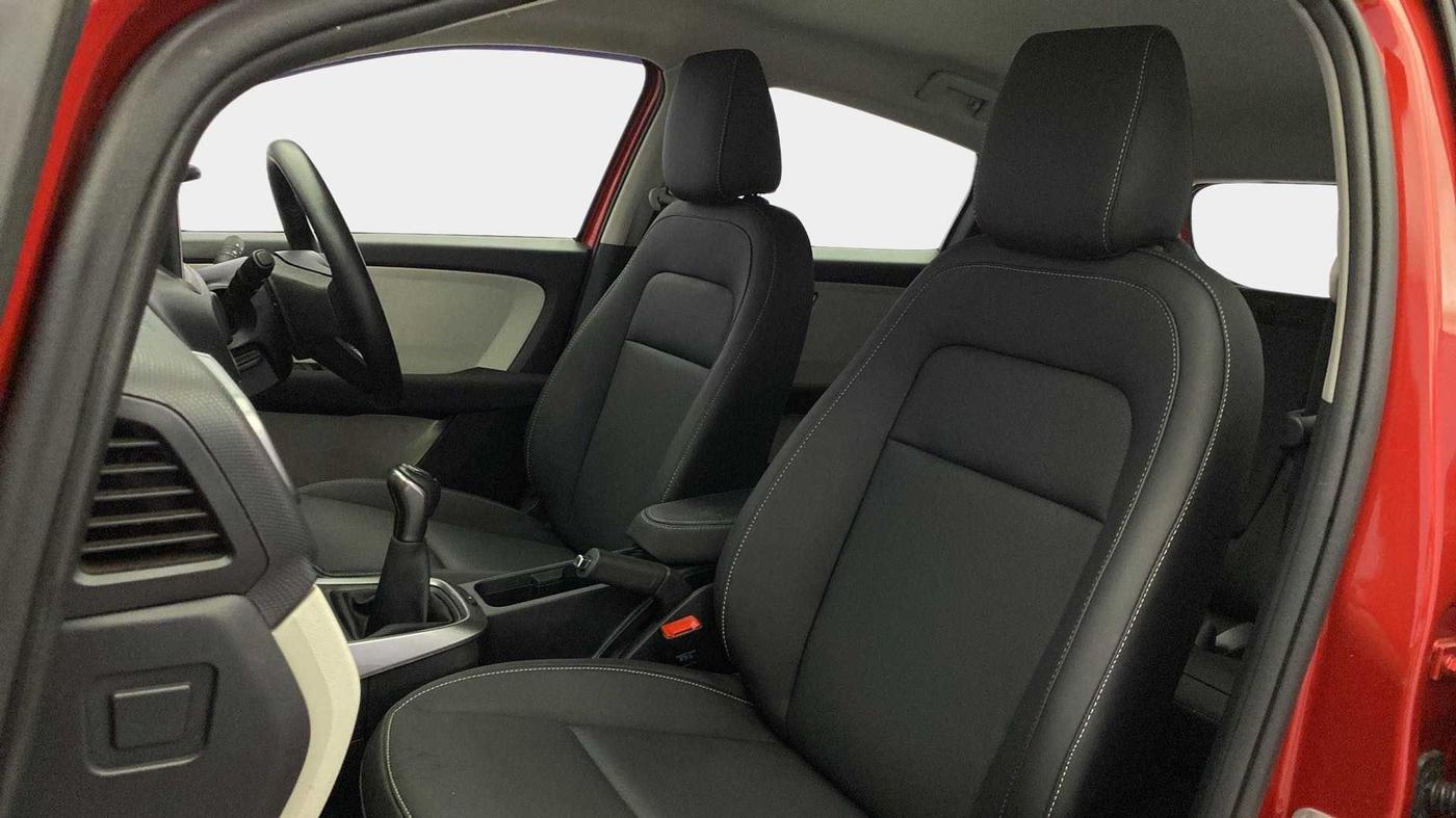 2022 Tata ALTROZ XZ PLUS PETROL, Petrol, Manual, 4,422 km, Right Side Front Door Cabin