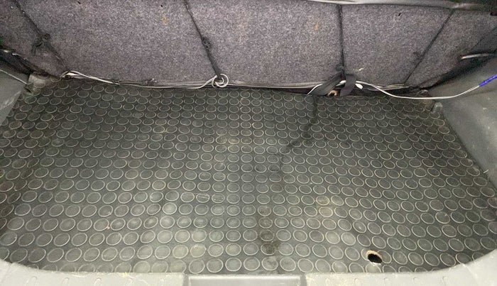 2018 Maruti Alto K10 VXI, Petrol, Manual, 73,795 km, Boot Inside