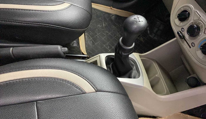 2018 Maruti Alto K10 VXI, Petrol, Manual, 73,795 km, Gear Lever