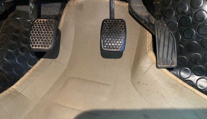 2018 Maruti Alto K10 VXI, Petrol, Manual, 73,795 km, Pedals