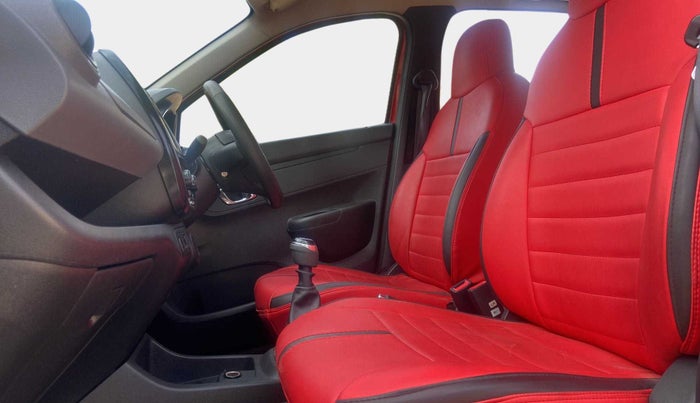 2019 Renault Kwid RXT 1.0 (O), Petrol, Manual, 11,341 km, Right Side Front Door Cabin