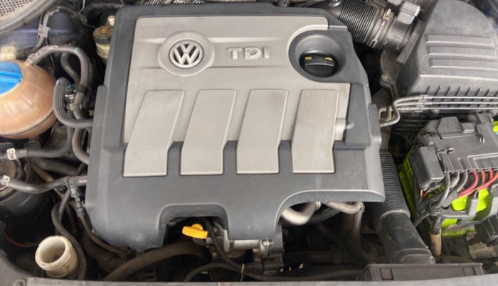 2014 Volkswagen Vento HIGHLINE DIESEL 1.6, Diesel, Manual, 1,05,725 km, Open Bonet