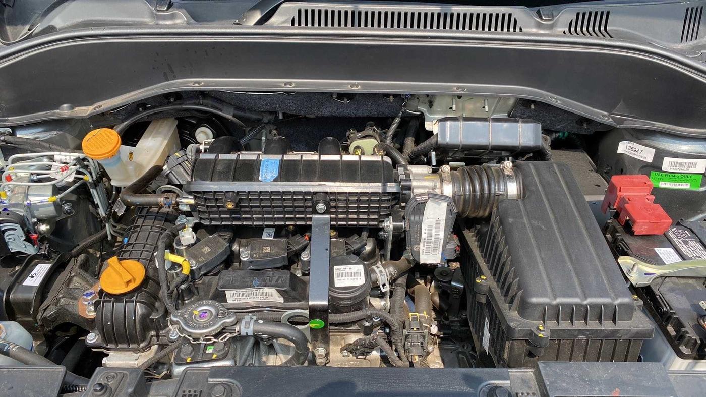 2023 Tata PUNCH ACCOMPLISHED DAZZLE PACK MT, Petrol, Manual, 2,658 km, Open Bonet