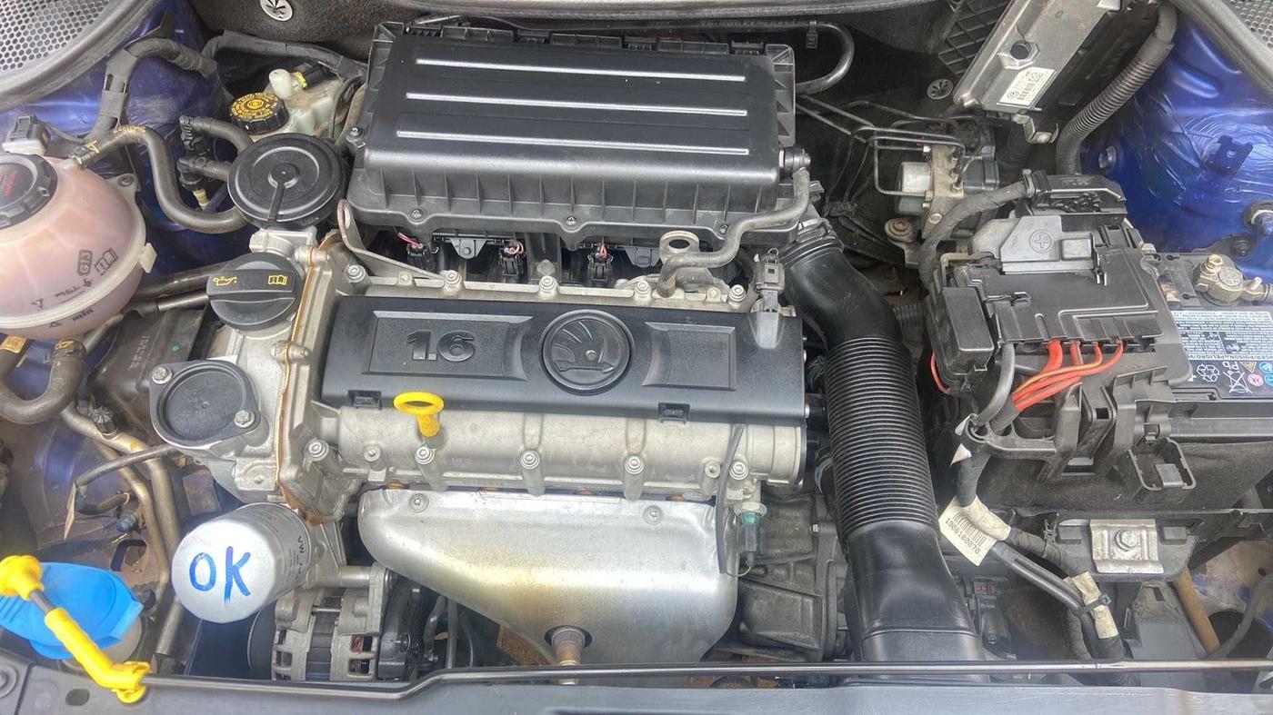 2019 Skoda Rapid AMBITION 1.6 MPI AT, Petrol, Automatic, 17,001 km, Open Bonet