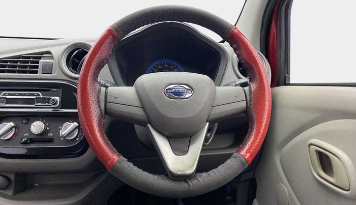 2016 Datsun Redi Go T (O), Petrol, Manual, 29,361 km, Steering Wheel Close Up
