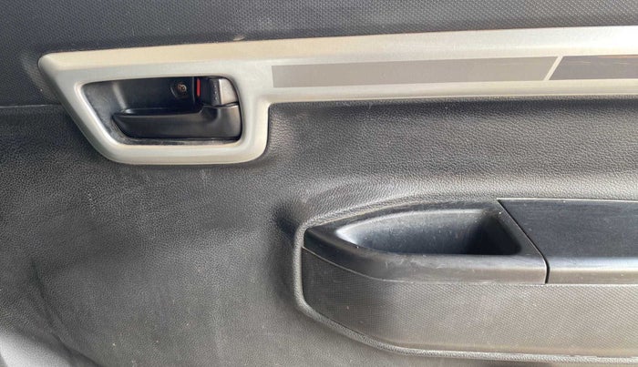 2020 Maruti S PRESSO VXI, Petrol, Manual, 53,953 km, Driver Side Door Panels Control