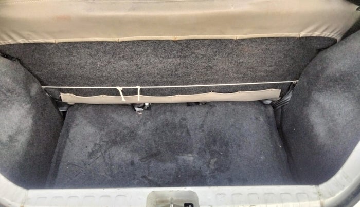 2017 Datsun Redi Go T (O), Petrol, Manual, 75,695 km, Boot Inside