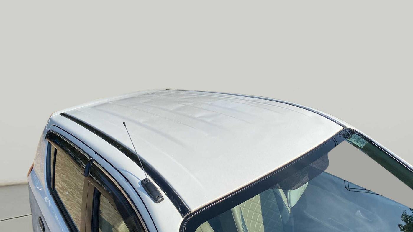 2018 Maruti Alto K10 VXI, Petrol, Manual, 68,617 km, Roof