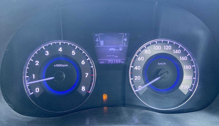 2013 Hyundai Verna FLUIDIC 1.6 VTVT SX, Petrol, Manual, 70,137 km, Odometer Image