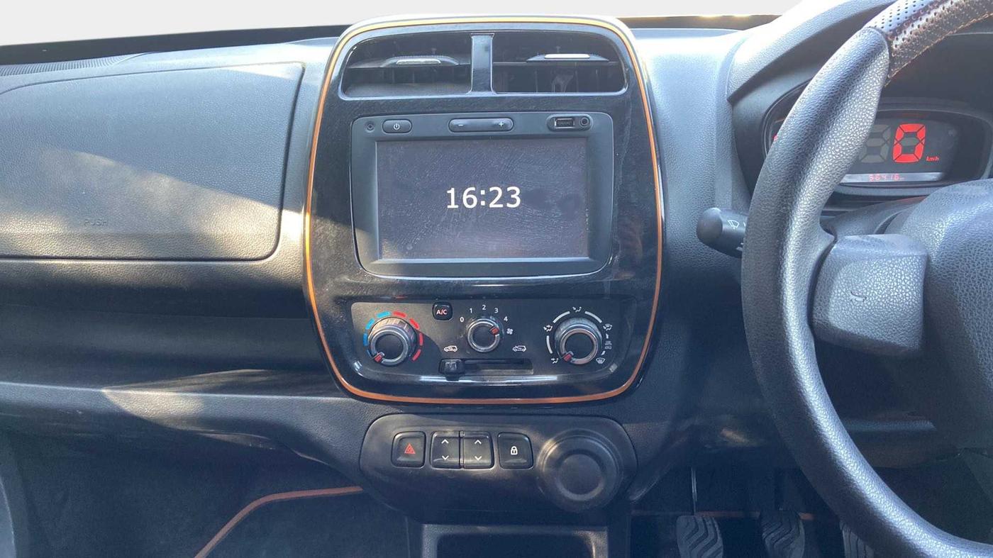 2017 Renault Kwid CLIMBER 1.0, Petrol, Manual, 56,393 km, Air Conditioner