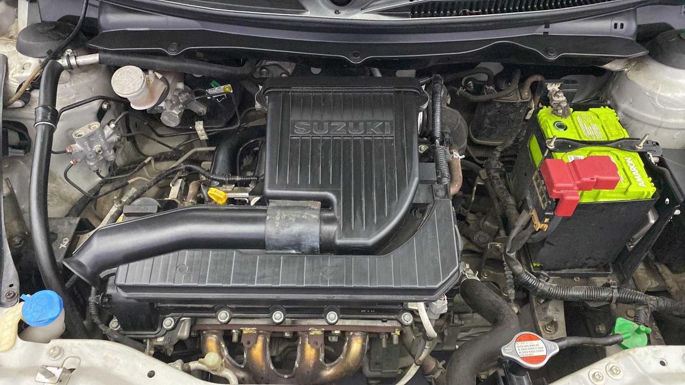 2017 Maruti Swift LXI (O), Petrol, Manual, 20,187 km, Open Bonet