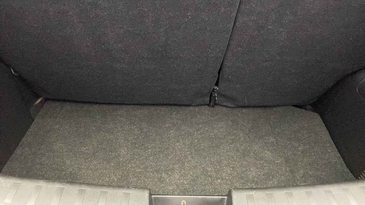 2017 Maruti Swift LXI (O), Petrol, Manual, 20,187 km, Boot Inside