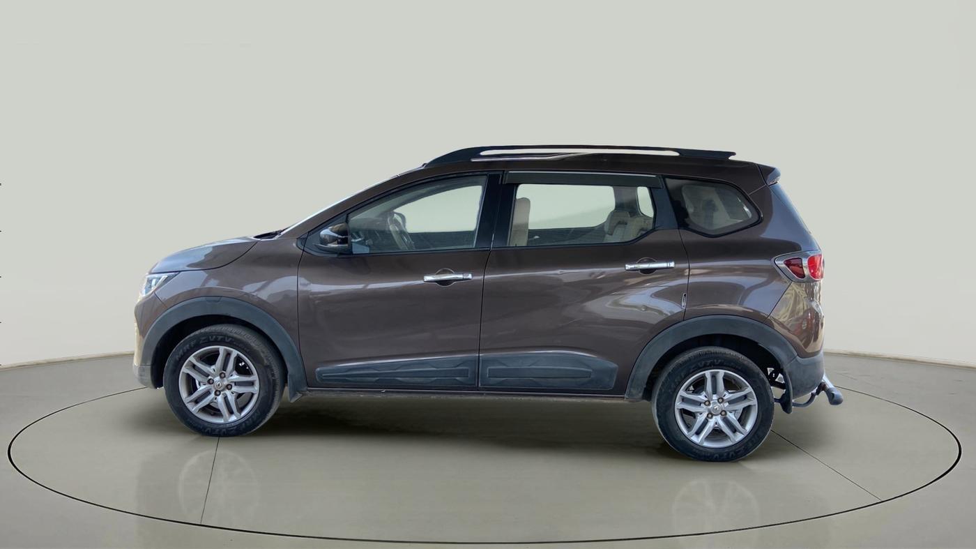 2022 Renault TRIBER RXZ, Petrol, Manual, 29,759 km, Left Side