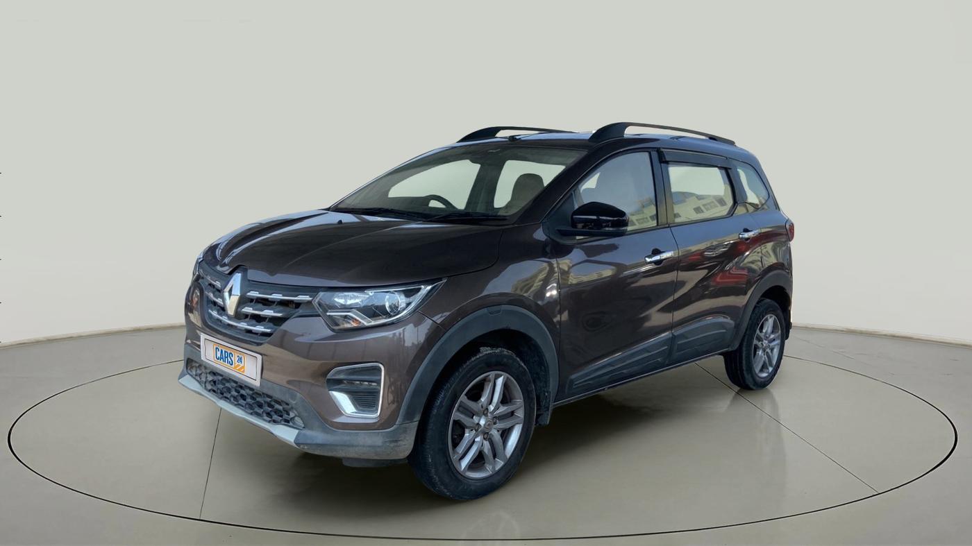 2022 Renault TRIBER RXZ, Petrol, Manual, 29,759 km, Left Front Diagonal