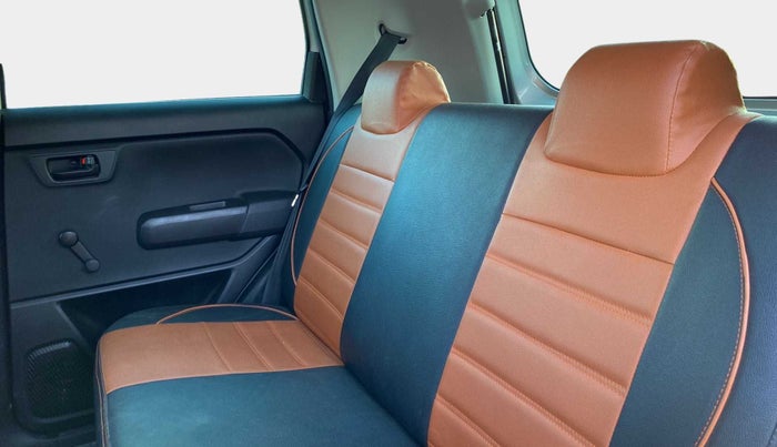 2020 Maruti New Wagon-R LXI CNG 1.0, CNG, Manual, 32,144 km, Right Side Rear Door Cabin