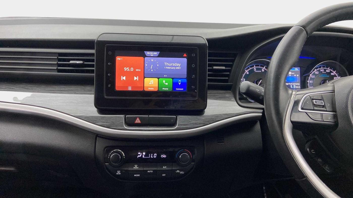 2019 Maruti XL6 ALPHA MT, Petrol, Manual, 35,435 km, Air Conditioner