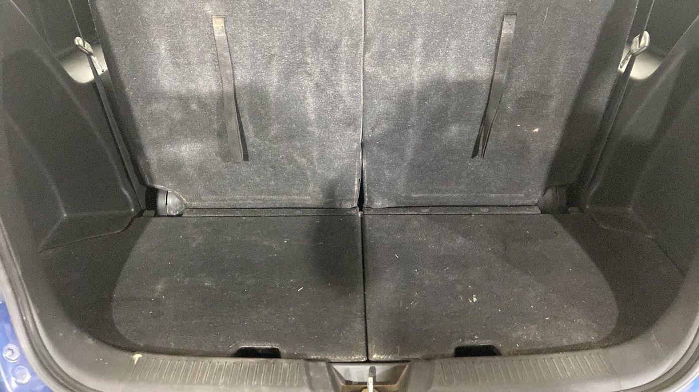 2019 Maruti XL6 ALPHA MT, Petrol, Manual, 35,435 km, Boot Inside
