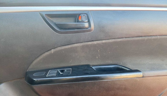2015 Maruti Swift LXI (O), Petrol, Manual, 93,726 km, Driver Side Door Panels Control