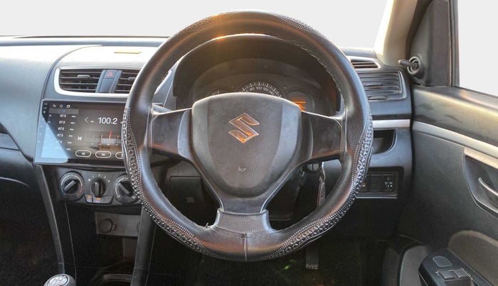 2015 Maruti Swift LXI (O), Petrol, Manual, 93,726 km, Steering Wheel Close Up