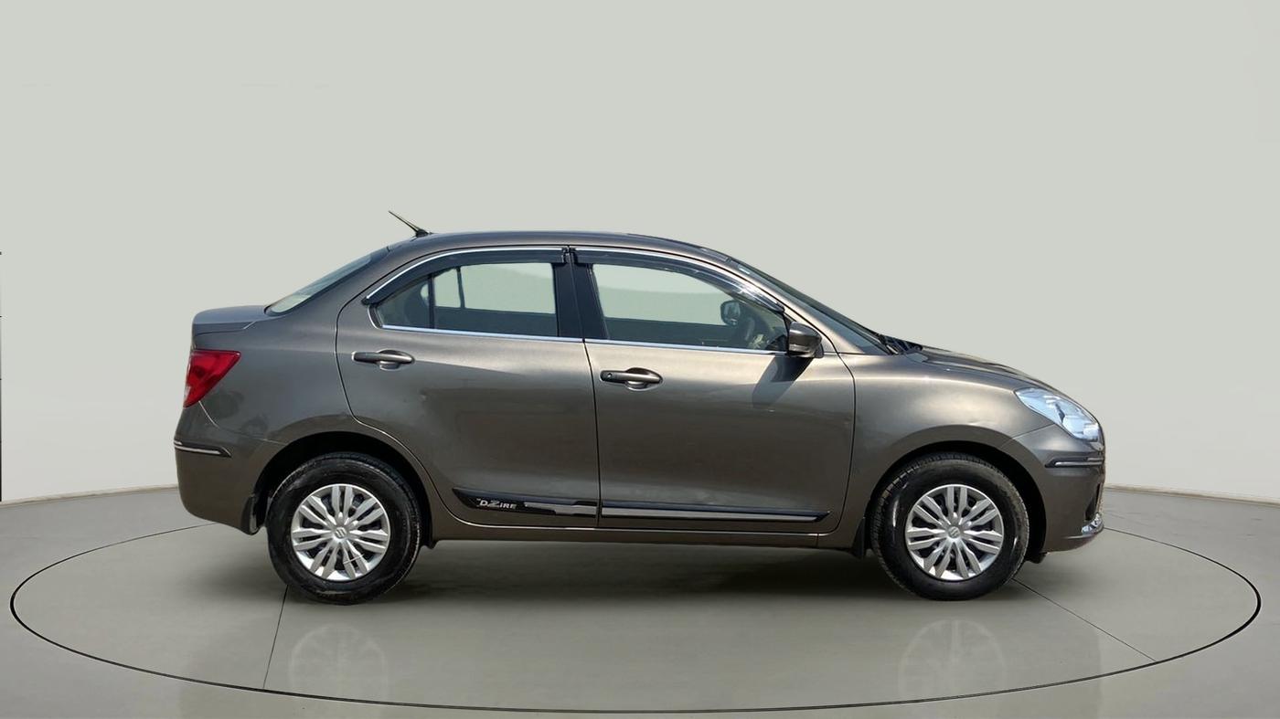 2021 Maruti Dzire VXI, Petrol, Manual, 30,282 km, Right Side View