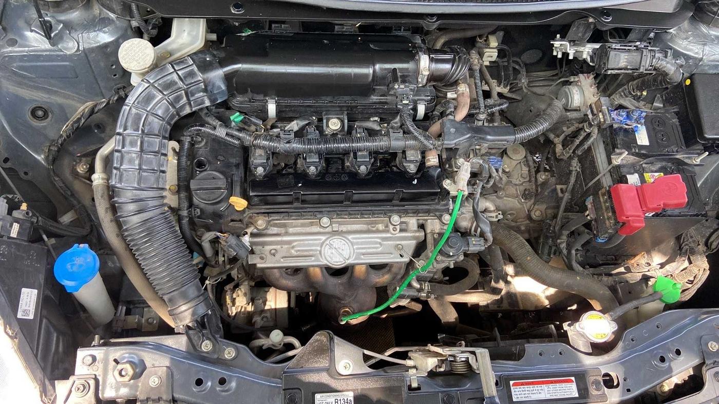 2021 Maruti Dzire VXI, Petrol, Manual, 30,282 km, Open Bonet