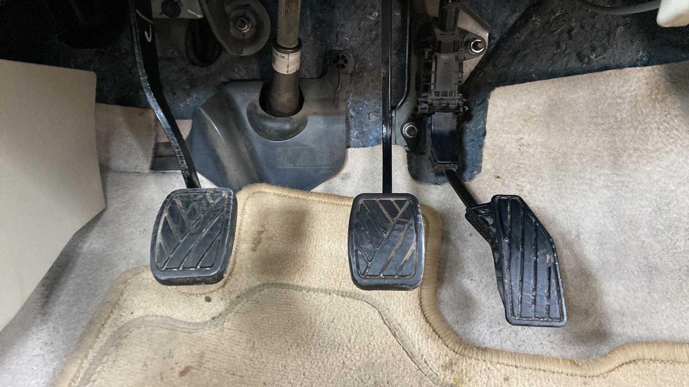 2021 Maruti Dzire VXI, Petrol, Manual, 30,282 km, Pedals