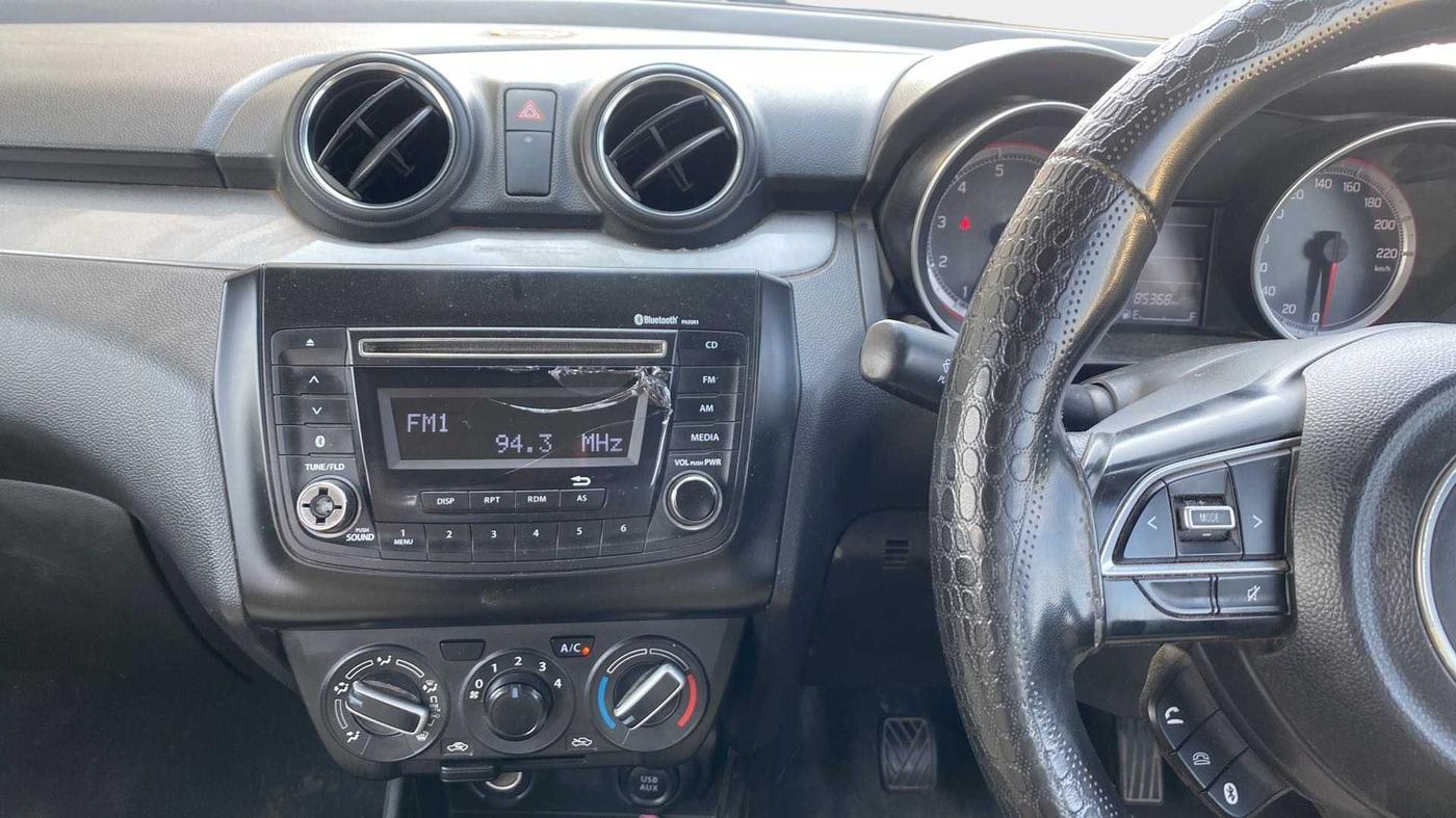 2018 Maruti Swift VXI, Petrol, Manual, 85,364 km, Air Conditioner