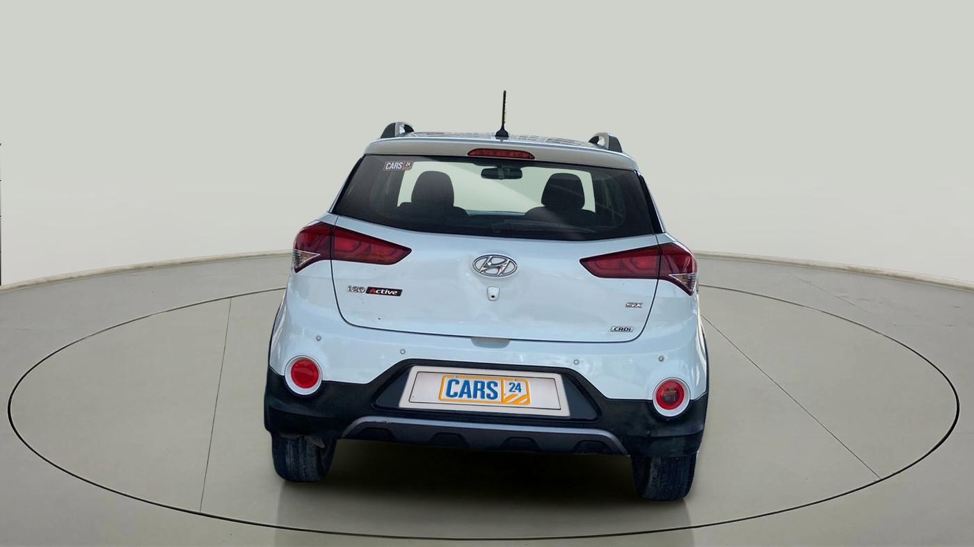 2016 Hyundai i20 Active 1.4 SX, Diesel, Manual, 1,01,865 km, Back/Rear