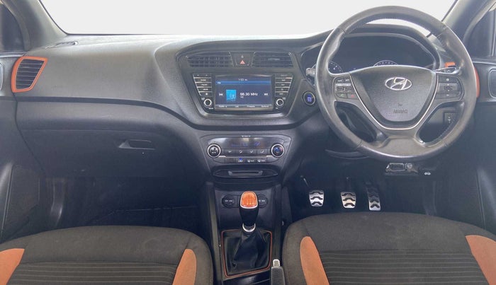 2016 Hyundai i20 Active 1.4 SX, Diesel, Manual, 1,01,865 km, Dashboard
