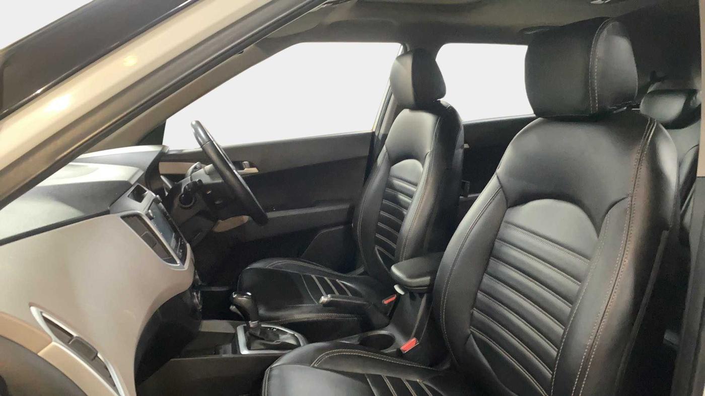 2018 Hyundai Creta SX AT 1.6 DIESEL, Diesel, Automatic, 89,279 km, Right Side Front Door Cabin