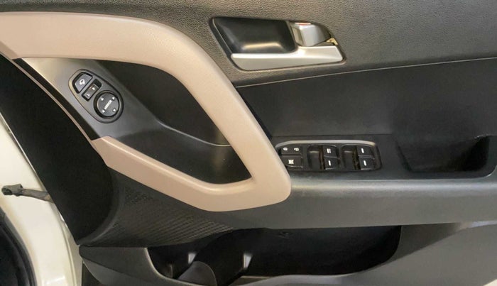 2018 Hyundai Creta SX AT 1.6 DIESEL, Diesel, Automatic, 89,279 km, Driver Side Door Panels Control