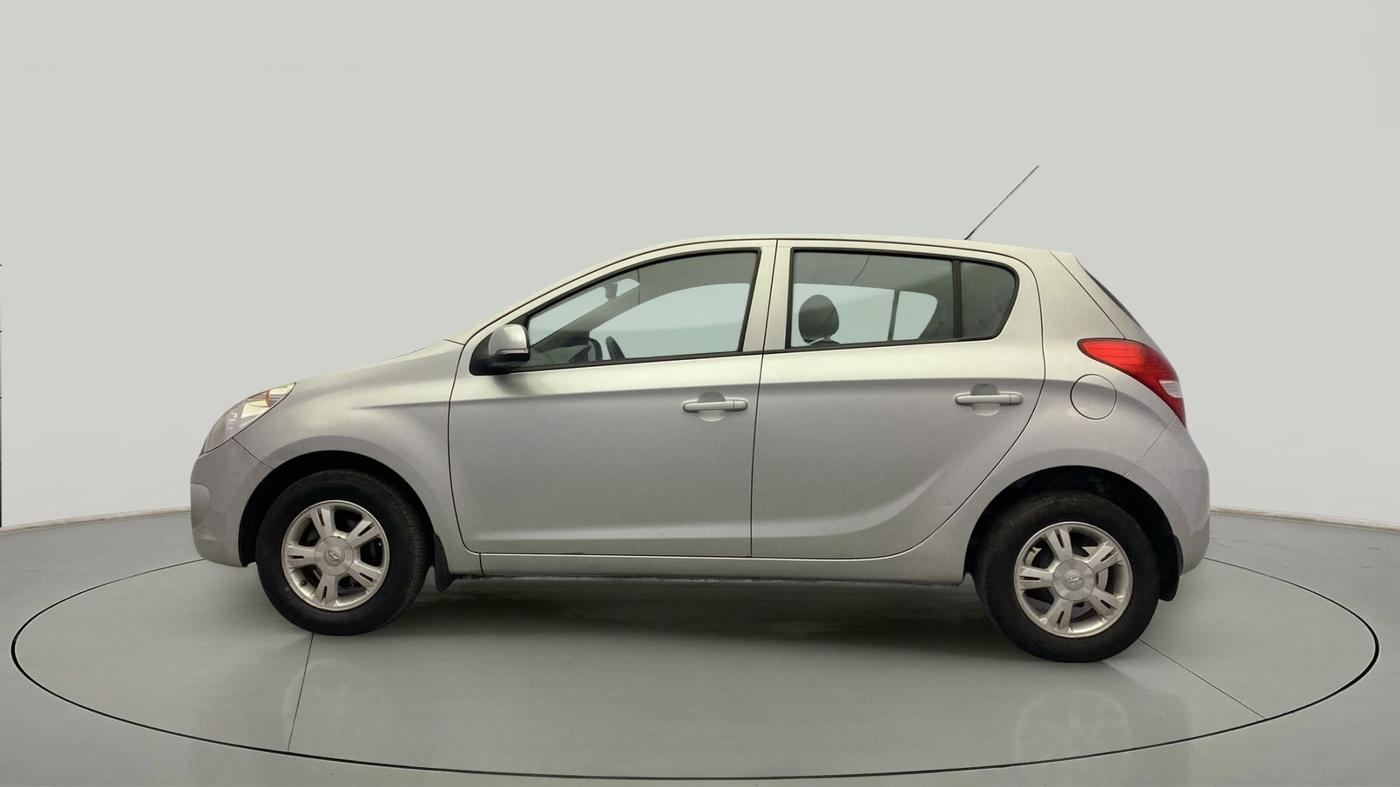 2012 Hyundai i20 SPORTZ 1.2, Petrol, Manual, 82,976 km, Left Side