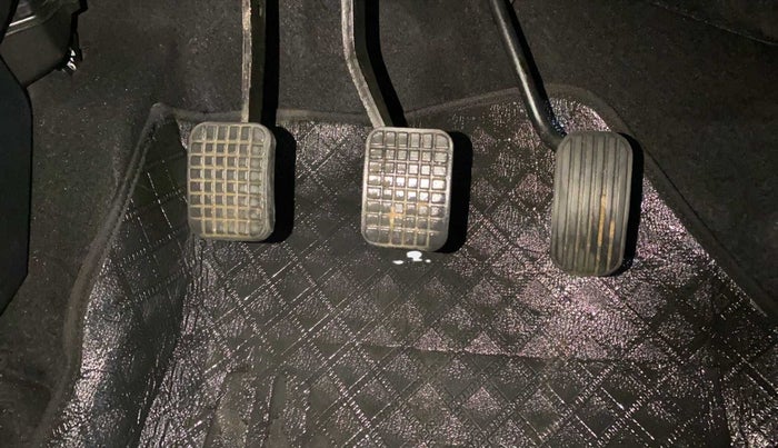 2019 Tata Tiago XT PETROL, Petrol, Manual, 20,973 km, Pedals