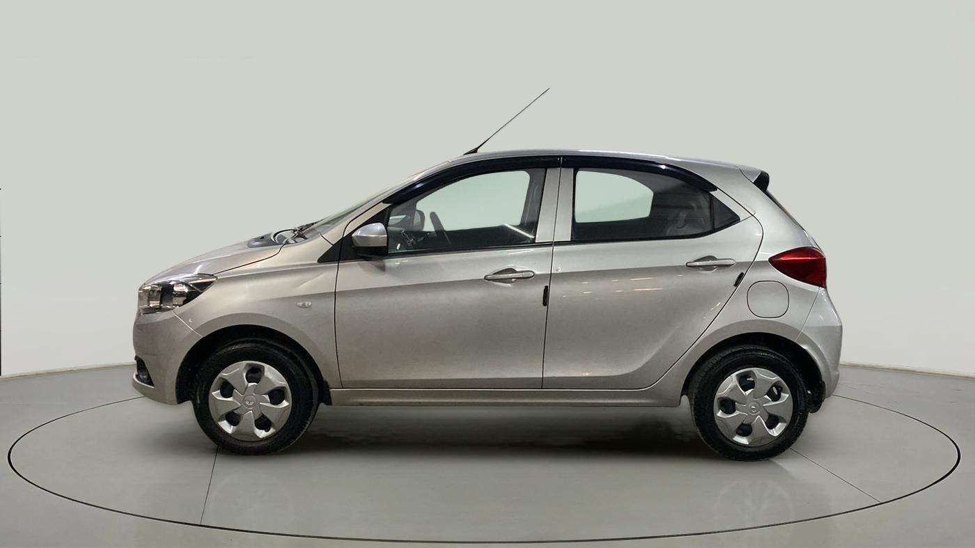 2019 Tata Tiago XT PETROL, Petrol, Manual, 20,973 km, Left Side