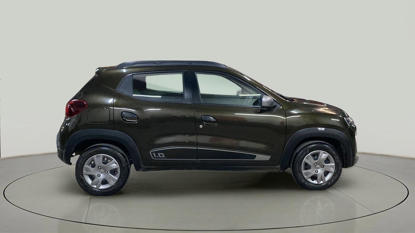 2021 Renault Kwid RXT 1.0 (O), Petrol, Manual, 27,327 km, Right Side View
