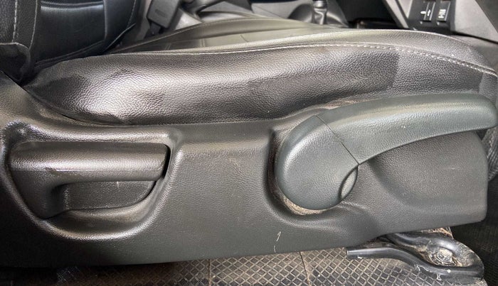 2019 Honda WR-V 1.2L I-VTEC VX MT, Petrol, Manual, 53,948 km, Driver Side Adjustment Panel