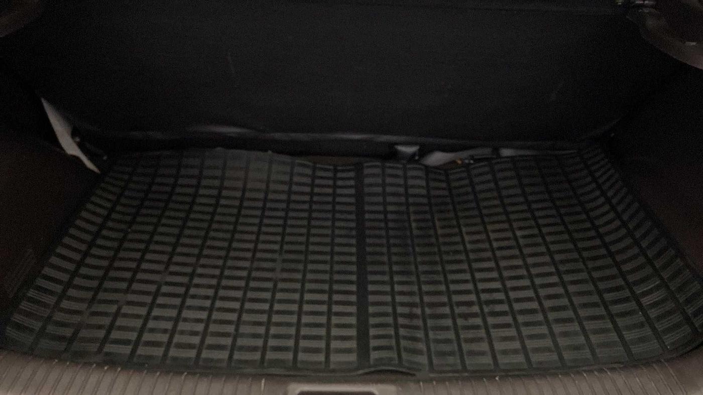 2011 Hyundai Santro Xing GL PLUS, Petrol, Manual, 27,574 km, Boot Inside