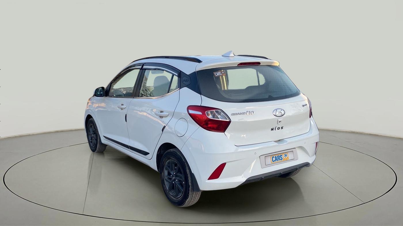 2019 Hyundai GRAND I10 NIOS SPORTZ AMT 1.2 KAPPA VTVT, Petrol, Automatic, 70,912 km, Left Back Diagonal