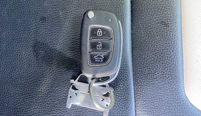 2019 Hyundai GRAND I10 NIOS SPORTZ AMT 1.2 KAPPA VTVT, Petrol, Automatic, 70,912 km, Key Close Up