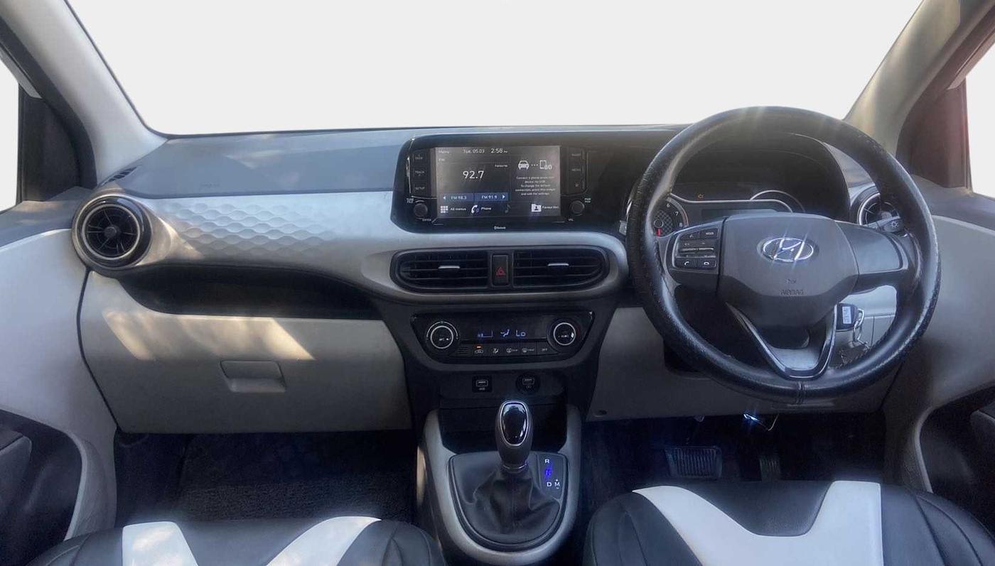 2019 Hyundai GRAND I10 NIOS SPORTZ AMT 1.2 KAPPA VTVT, Petrol, Automatic, 70,912 km, Dashboard