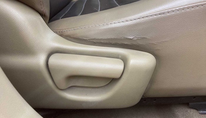 2012 Honda Brio V MT, Petrol, Manual, 56,896 km, Driver Side Adjustment Panel