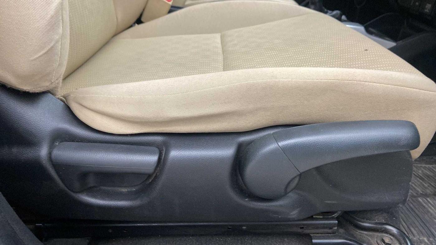 2017 Honda Jazz 1.2L I-VTEC V, Petrol, Manual, 57,340 km, Driver Side Adjustment Panel