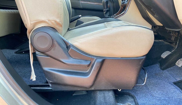 2020 Maruti New Wagon-R ZXI 1.2, Petrol, Manual, 28,261 km, Driver Side Adjustment Panel