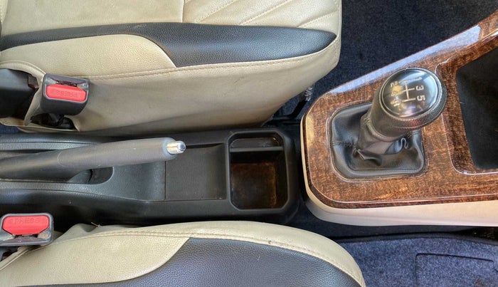 2020 Maruti New Wagon-R ZXI 1.2, Petrol, Manual, 28,261 km, Gear Lever