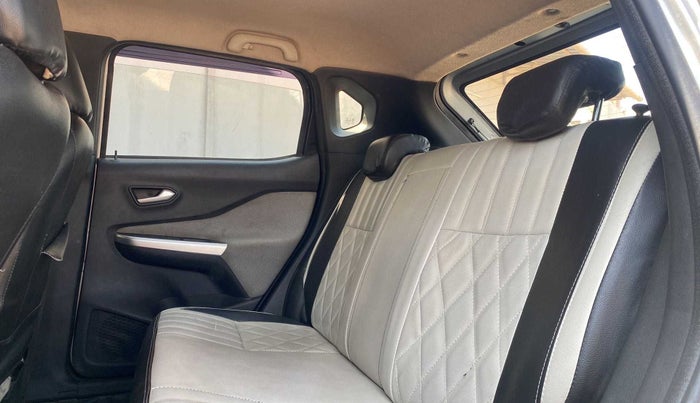 2021 Nissan MAGNITE XL, Petrol, Manual, 21,321 km, Right Side Rear Door Cabin