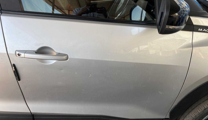 2021 Nissan MAGNITE XL, Petrol, Manual, 21,321 km, Driver-side door - Minor scratches