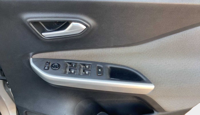 2021 Nissan MAGNITE XL, Petrol, Manual, 21,321 km, Driver Side Door Panels Control