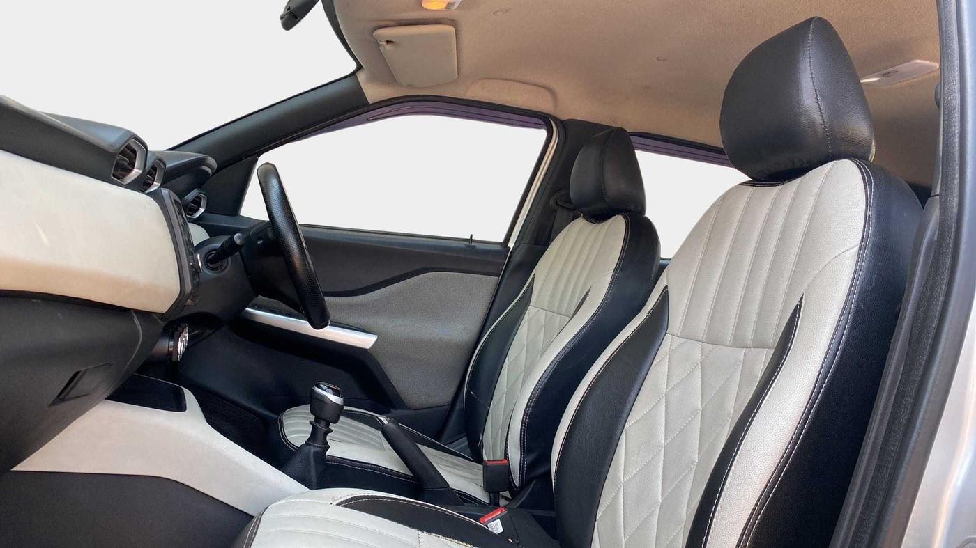 2021 Nissan MAGNITE XL, Petrol, Manual, 21,321 km, Right Side Front Door Cabin