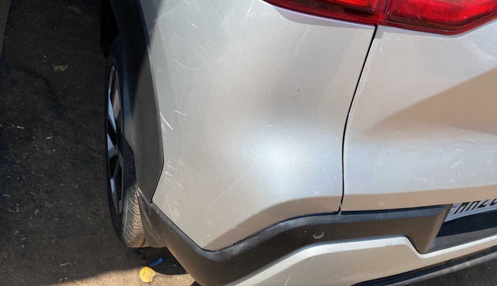 2021 Nissan MAGNITE XL, Petrol, Manual, 21,321 km, Rear bumper - Minor scratches