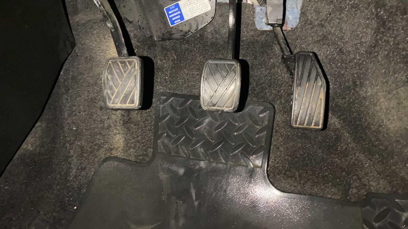 2018 Maruti Swift VXI, Petrol, Manual, 61,648 km, Pedals